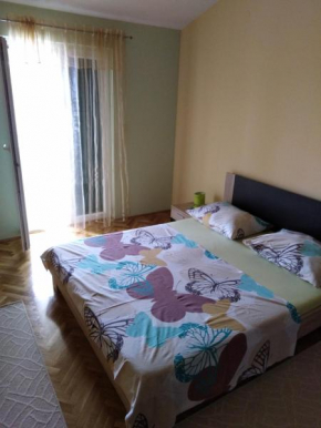  Apartment Ivo  Каштел Камбеловац